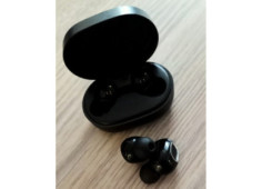 Crono bezdrátová sluchátka...