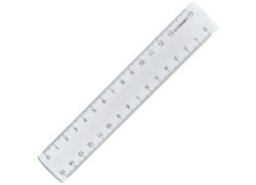 Plastové pravítko...