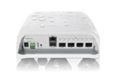 MikroTik CRS305-1G-4S+OUT...